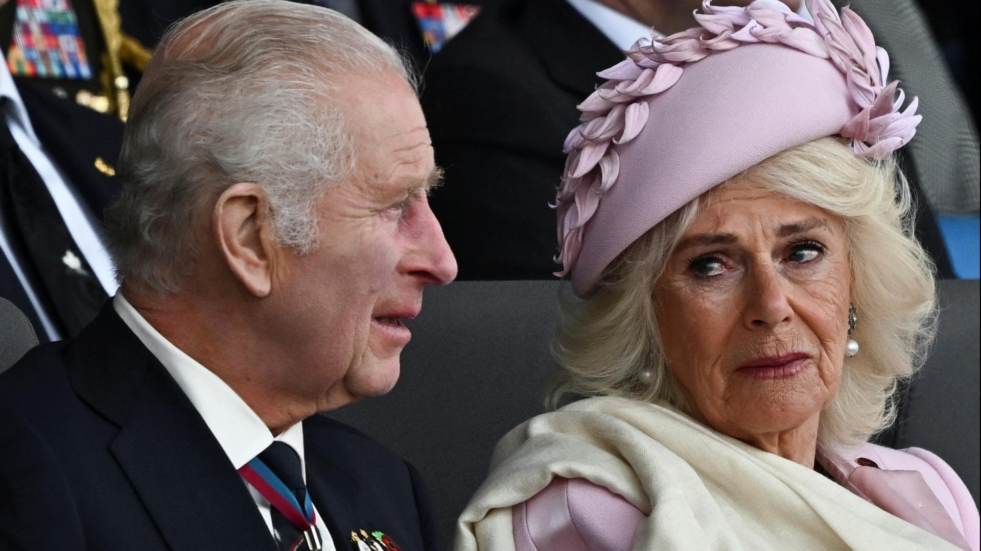 K Nig Charles Wutanfall Vor K Nigin Camilla Seine Nerven Liegen Blank