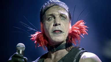 Till Lindemann sieht traurig aus