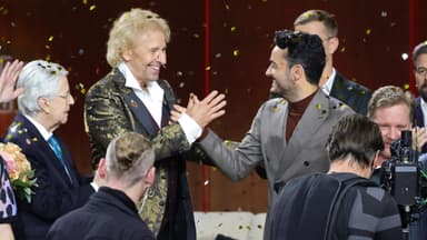 Thomas Gottschalk und Giovanni Zarrella geben sich die Hand