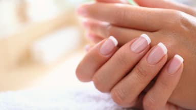 Nail Slugging für gesunde Nägel