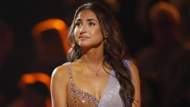 Ekaterina Leonova traurig