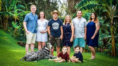 Familie Reimann mit Enkel und Hund