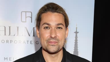 David Garrett lächelt in die Kamera