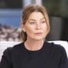 Ellen Pompeo sieht traurig zur Seite