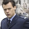 Harry Styles nachdenklich: Im Hintergrund mit Olivia Wilde mit ihrem Ex und ihren kleinen Kindern Daisy und Otis