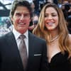 Tom Cruise und Shakira posieren auf dem roten Teppich