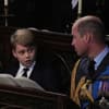 Prinz gGeorge und Prinz William in der Westminster Abbey. 