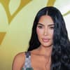 Kim Kardashian mit frischem Glow