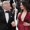 Michael Douglas und Catherine Zeta-Jones mit einem Riss, Collage