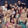 B:Real-Cast mit Eric, Jona, Flocke, Diogo, Sasa, Xenia, Sanja, Arielle, Ismet, Chris, Fabio, Nico, Marlisa, Mike, Michelle, Sanja, Micaela, Nathalie, Kader, Gina-Lisa