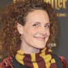 Schauspielerin Barbara Lanz lächelnd bei "Harry Potter und das verwunschene Kind"-Premiere 