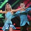 Lina Larissa Strahl und Zsolt Sandor Cseke tanzen bei "Let's Dance".