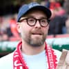 Mark Forster sieht erschrocken aus