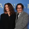 Johnny Depp und Maïwenn bei der Jeanne du Barry Filmveranstaltung, 2023