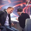 Dieter Bohlen und Pietro Lombardi reden am DSDS-Jurypult