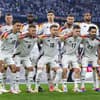 Deutsche Nationalmannschaft bei der EM 2024 Gruppenfoto auf dem Spielfeld