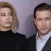 Hailey Bieber schaut ihren Vater Stephan Baldwin streng an