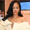 RIhanna im Fenty Shop