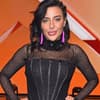 Leyla Lahouar lächelt bei "Let's Dance" angespannt