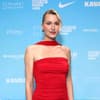 Lena Gercke im roten Kleid