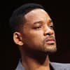 Will Smith guckt ernst