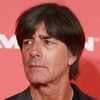 Jogi Löw guckt ernst