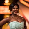 Motsi Mabuse lächelt in die Kamera