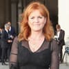 Sarah Ferguson guckt ernst