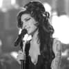 Amy Winehouse bei einem Auftritt