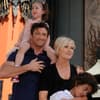 Familienbande: Hugh Jackman mit seiner Ehefrau Deborra-Lee und den Kids Ava und Oscar