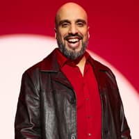 Abdelkarim Let's Dance Promi-Cast 2023 RTL rotes Hemd und Lederjacke