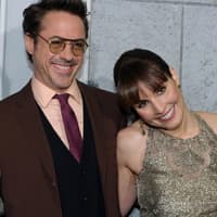 Am Dienstagabend war es so weit: Robert Downey Jr. feierte gemeinsam mit seiner Kollegin Noomi Rapace in Westwood, Kalifornien, die Premiere von "Sherlock Holmes: A Game Of Shadows". Und auch diese Stars folgten den Spuren des wohl bekanntesten Detektivs der Welt!