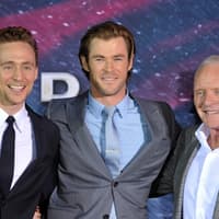 Gestern, 4. November, fand in Los Angeles die große Premiere von 'Thor 2 - The Dark Kingdom' statt. Die Haupsdarsteller Tom Hiddleston, Chris Hemsworth und Anthony Hopkins durften natürlich nicht fehlen