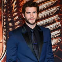 Frauenschwarm Liam Hemsworth war nicht zum Sprechen zu Mute. Offiziell hatte er Magen-Darm-Probleme...