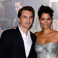 Halle Berry und ihr Liebster Olivier Martinez posierten für die Kameras...