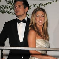 Von wegen Hochzeit und Kinder. 2009 brachte Jennifer Aniston kein Glück. Ihr Liebes-Comeback mit Musiker John Mayer zerbrach kurz nach der Oscar-Verleihung im Februar. Vielleicht klappt es ja 2010 mit der großen Liebe. Wir wünschen viel Glück!