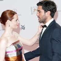 Karoline Herfurth arbeitet also heimlich als Elyas M'Bareks Stylistin´ 