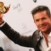 Extremsportler und "Weltraumspringer" Felix Baumgartner bekam den Millenium-Bambi, der erst seit 2009 verliehen wird