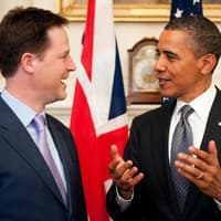 Politische Gespräche: David Cameron und Barack Obama