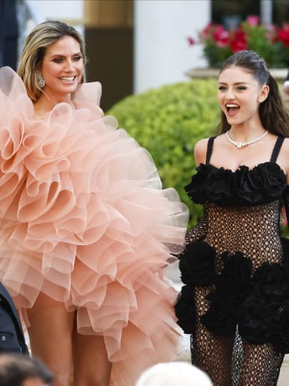 Heidi Klum und Leni Klum bei der amfAR-Gala 2024 in Cannes