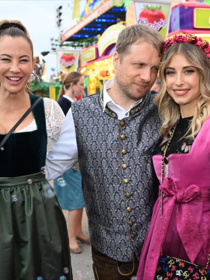 Oktoberfest 2024: Wiesn-Bummel von Cathy Hummels - mit Sandy Meyer-Wölden und Oliver Pocher