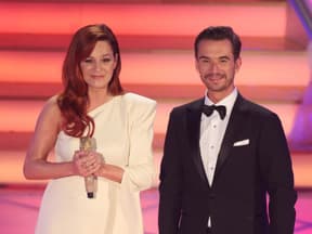 Andrea Berg und Florian Silbereisen zusammen auf der Bühne.