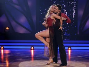 Julia Beautx und Zsolt Sándor Cseke tanzen im Finale von "Let's Dance".