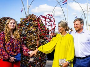 Prinzessin Amalia, Königin Máxima und König Willem-Alexander.