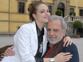 Nastassja Schell mit ihrem Vater Maximilian Schell bei Dreharbeiten, 2007.