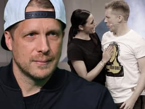 Oliver Pocher schaut mit Cappy traurig, Amira Pocher und Oli schauen sich an