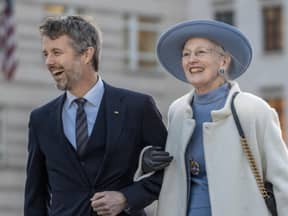 Kronprinz Frederik und Königin Margrethe in Berlin, 2021. 