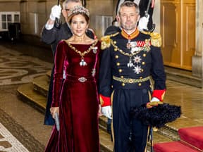 König Frederik von Dänemark mit Königin Mary