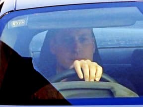 Prinz William im Auto vor der "London Clinic"