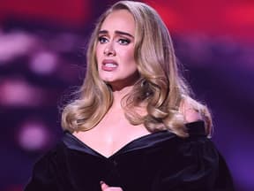 Adele sieht verängstigt aus